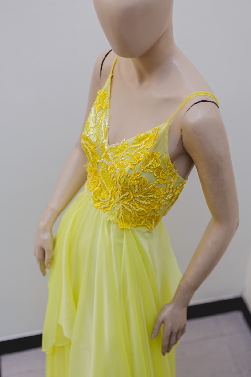 Yellow Garden Dress - comprar online