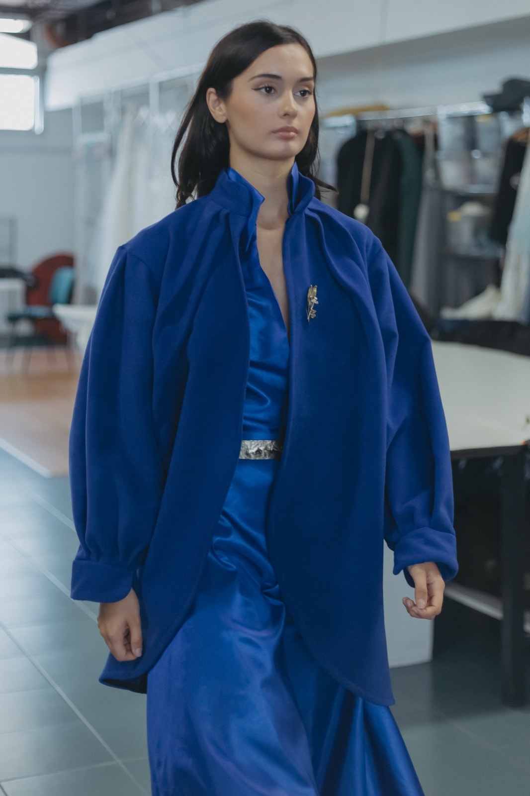 Royal Blue Tulip Coat - comprar online