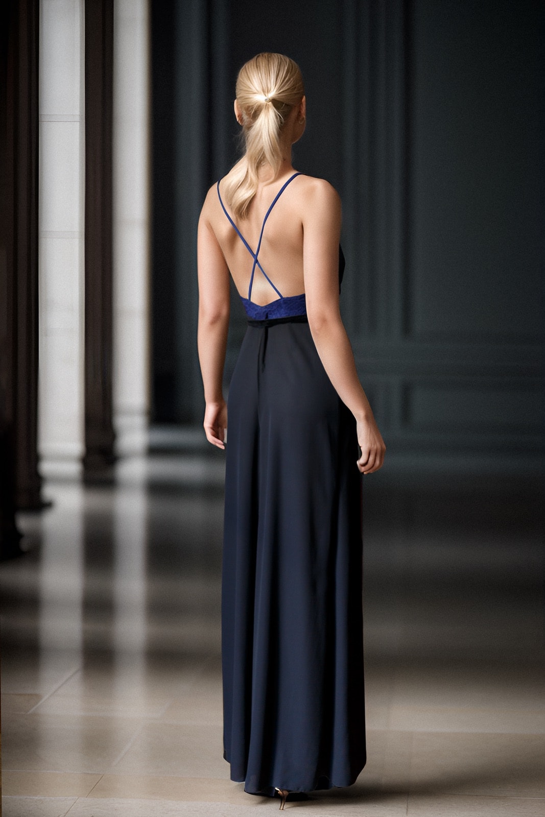 Black & Blue Dress - comprar online