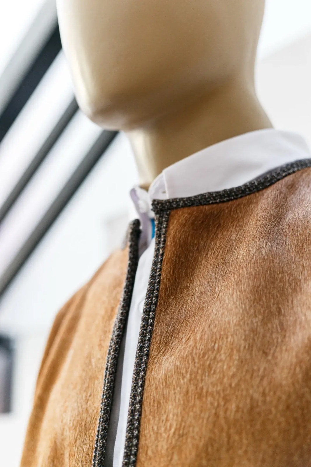 Chaqueta de Cuero Vacuno Natural - Atelier Molina · Alta Costura & Sastrería de Autor · Buenos Aires
