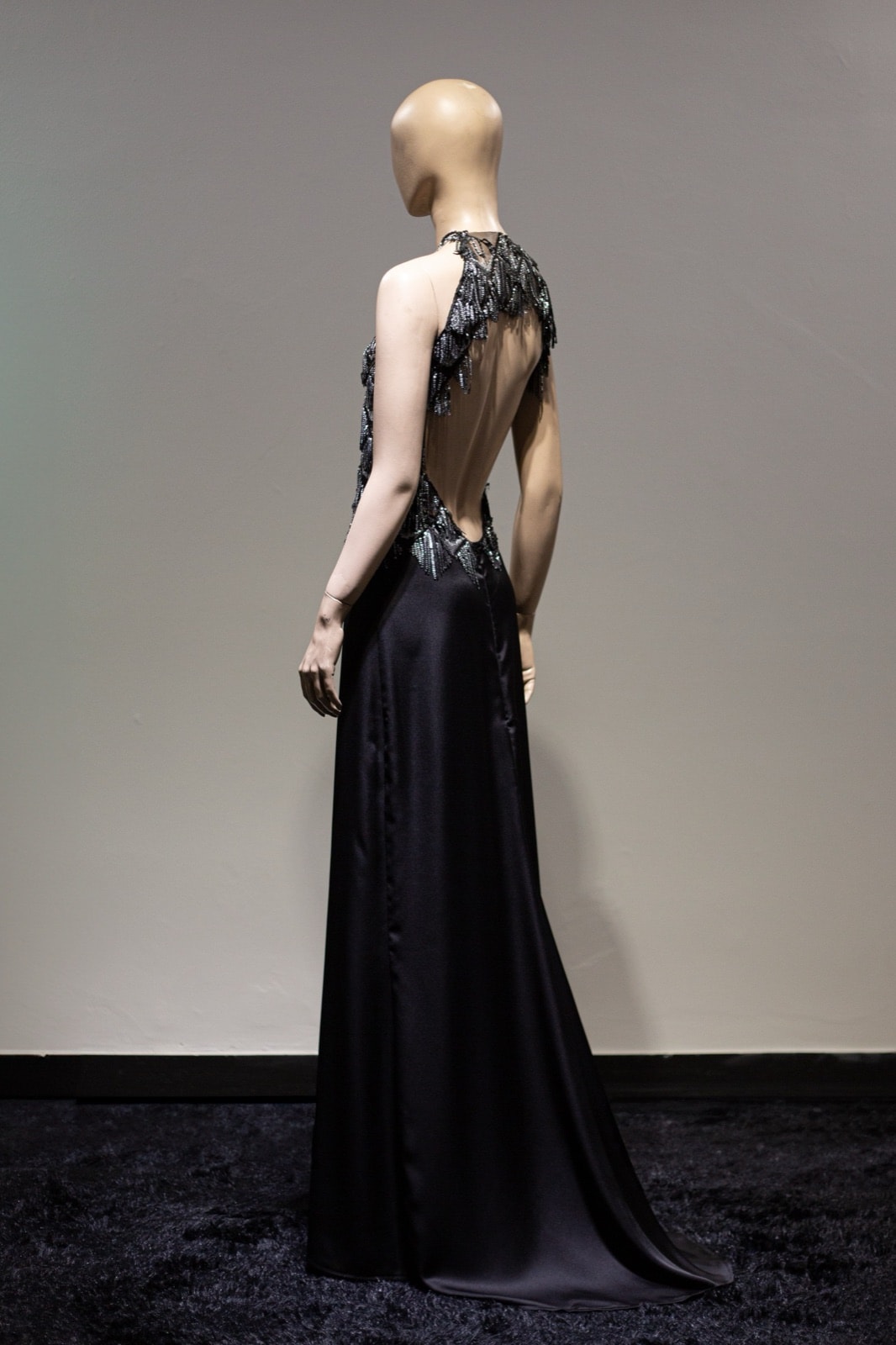 Halter Flappers Dress en internet