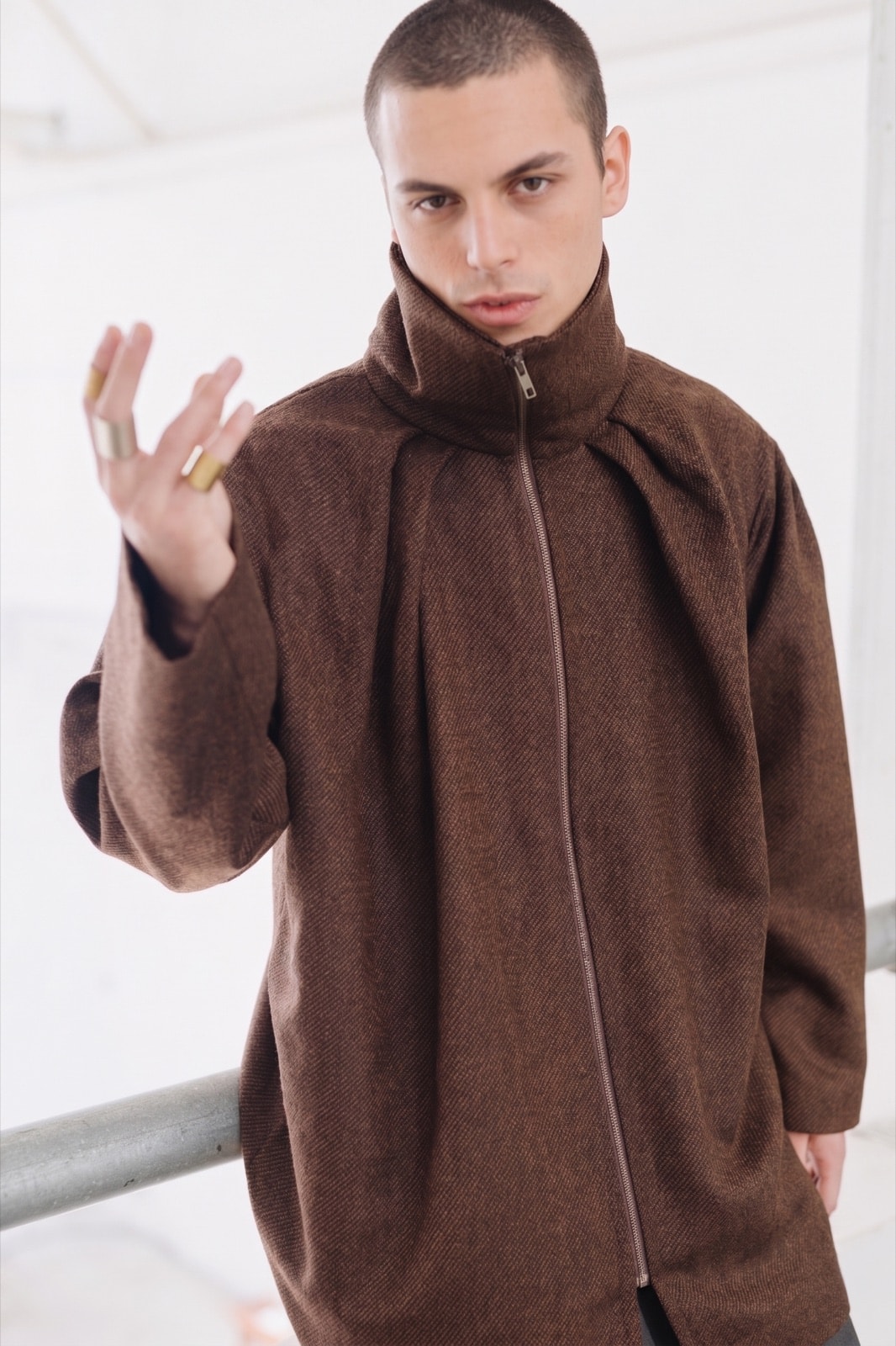 Imagen de Saco Cuello Alto Chocolate