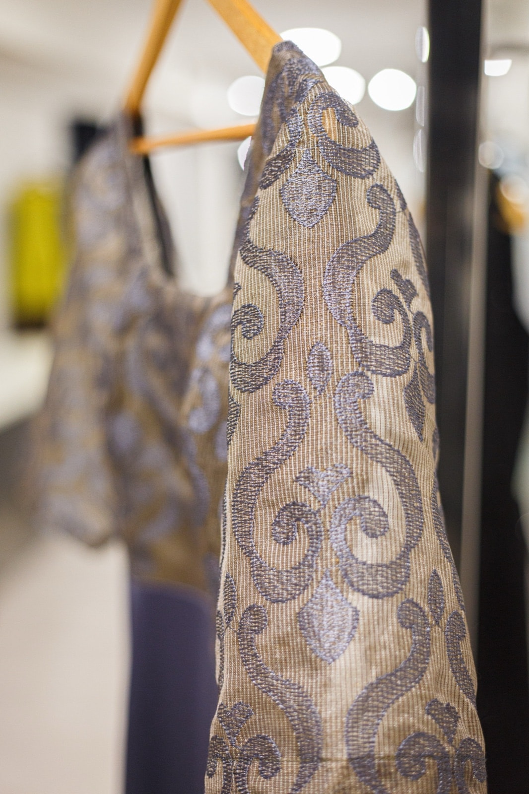 Square Silk Brocato Dress - Atelier Molina · Alta Costura & Sastrería de Autor · Buenos Aires