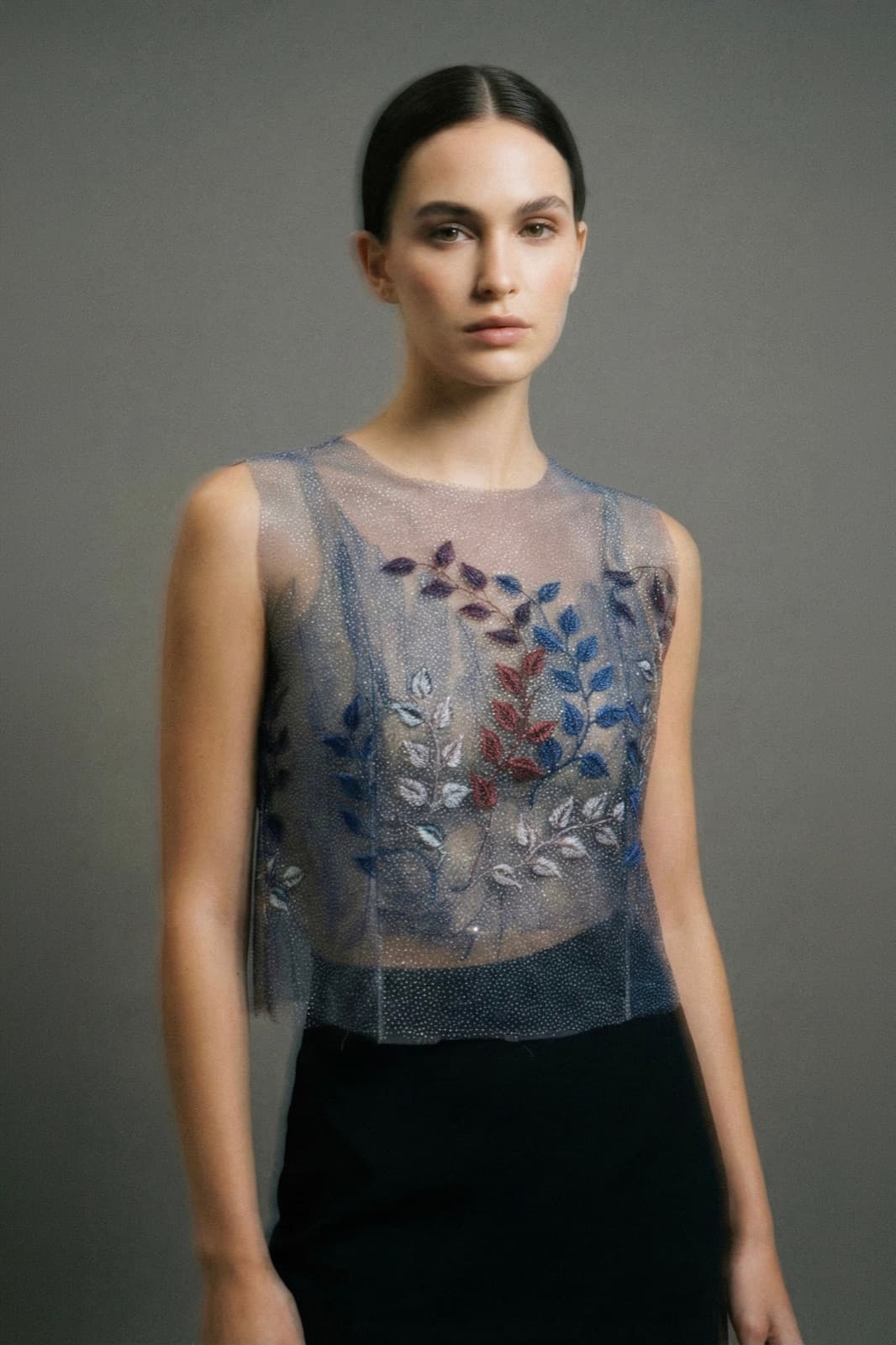 Crop-top bordado