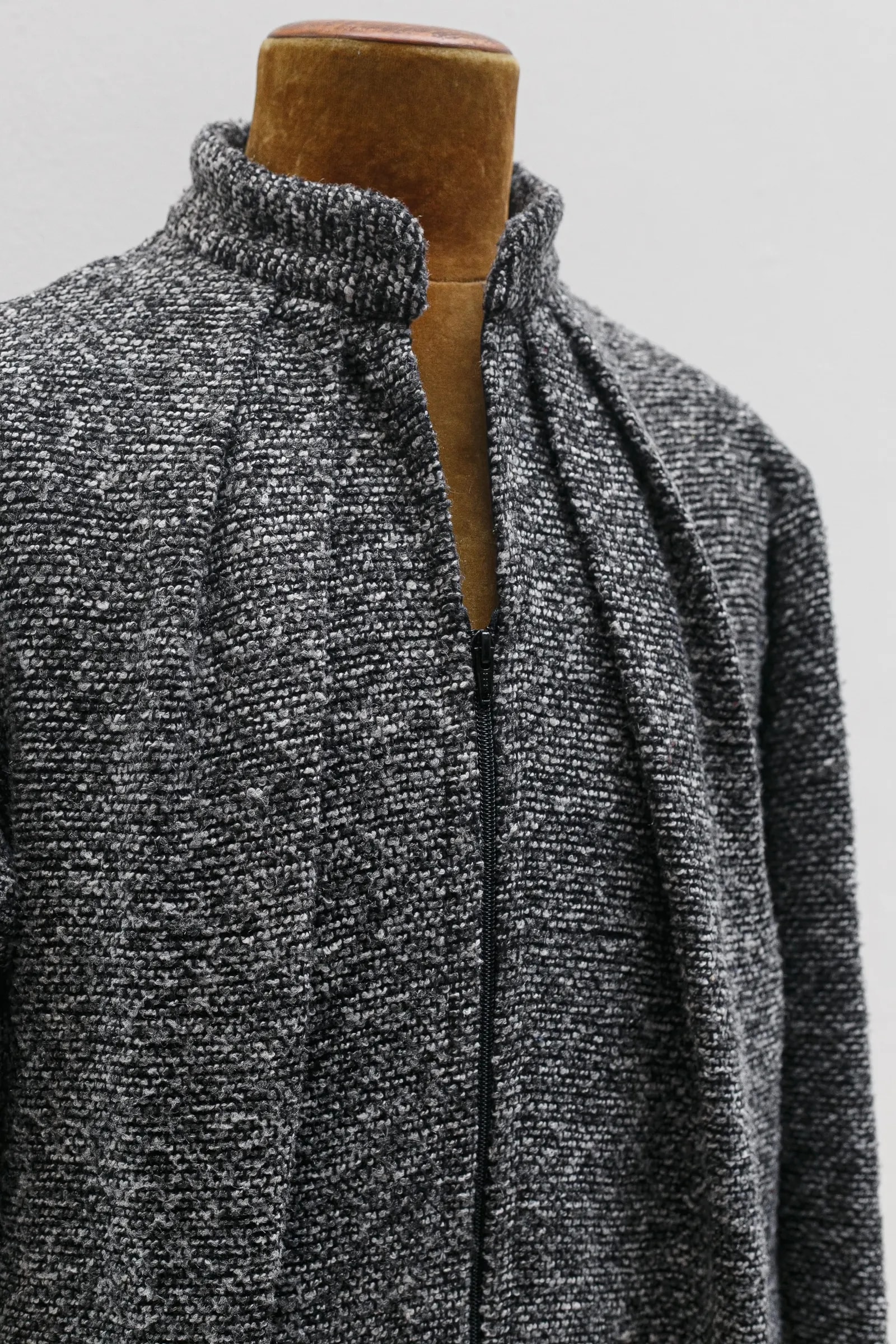 Pliegues frontales de la Molina Jacket de bouclé